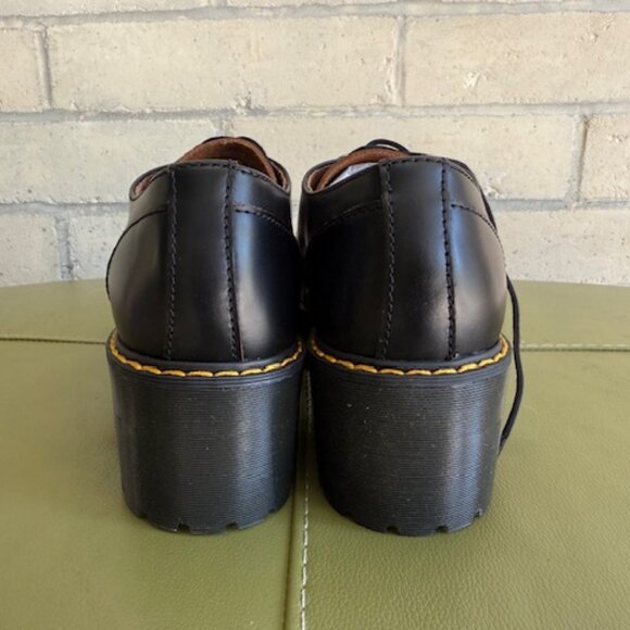 Dr. Martens Leona Lo black heeled oxford shoe size US W 11 / UK 9 - Picture 4 of 10